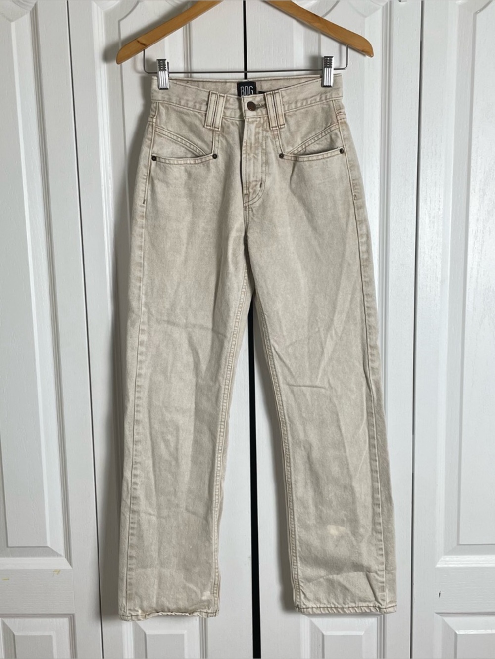 BDG Cowboy Jeans Women’s 25 Cream Straight Leg Streetwear Casual Retro Trendy UO